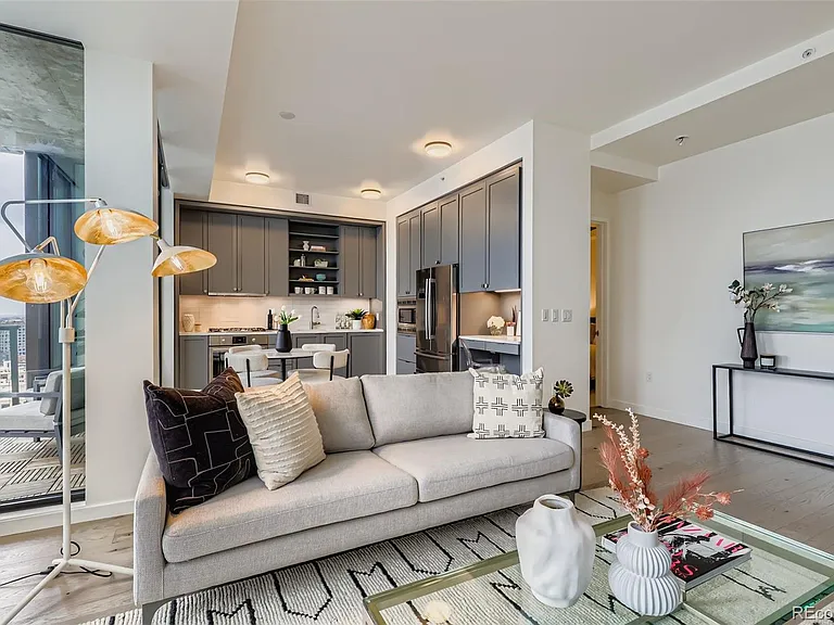 1750 Wewatta St #1821-L — Photo 3