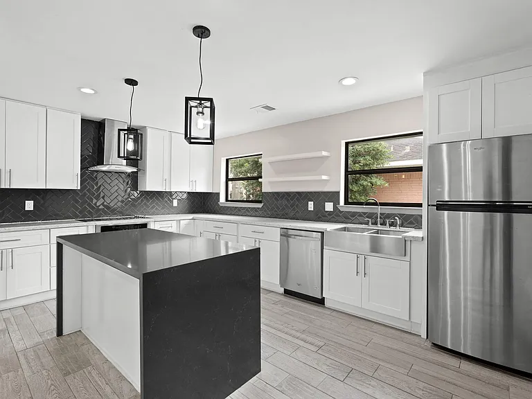 5522 Braesvalley Dr — Photo 6