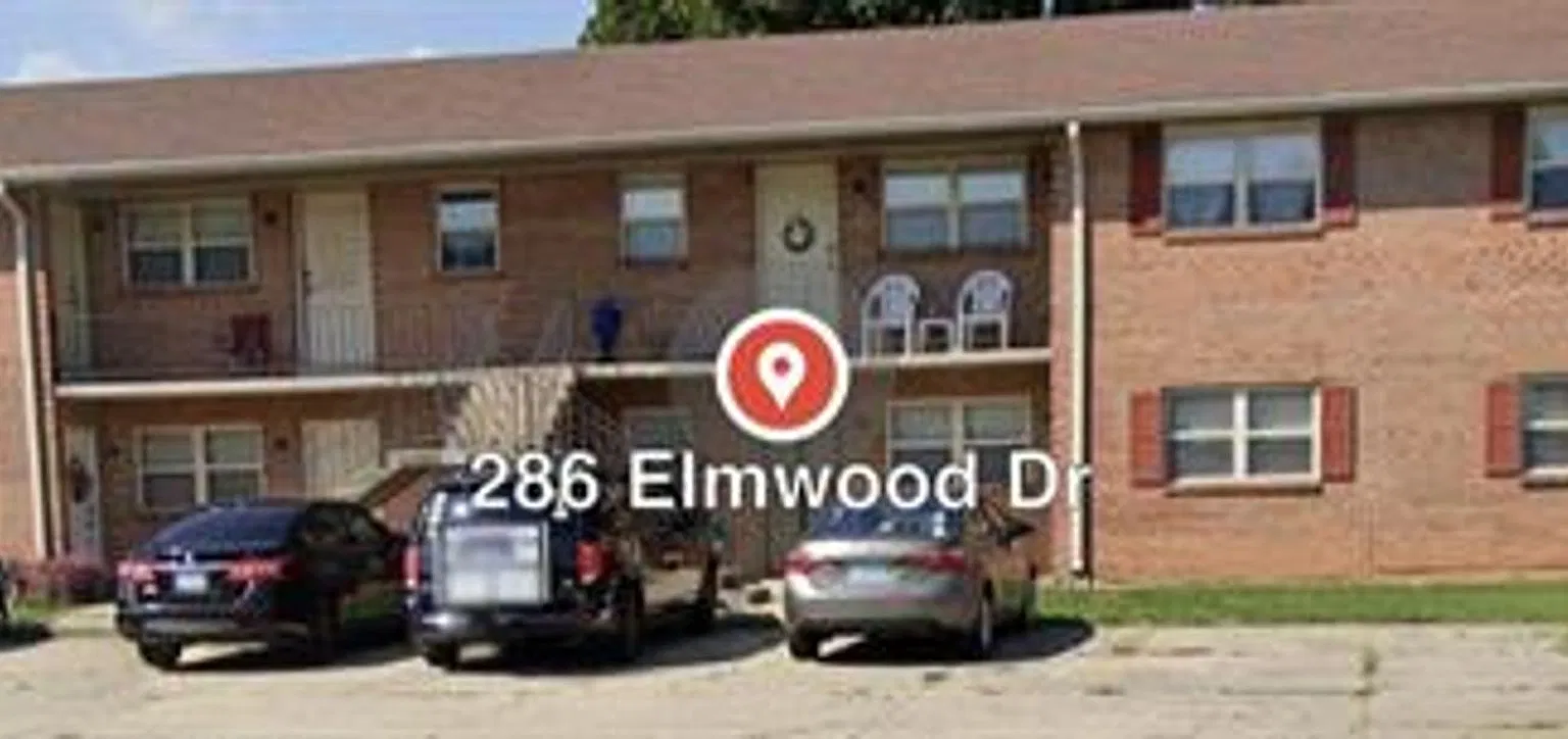 Elmwood Apartments- 1 and 2 Bedrooms w/ WD Hook Ups! — Photo 1