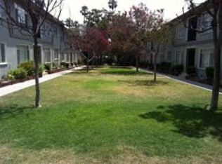 613 E Washington Blvd APT 3, Pasadena, CA 91104