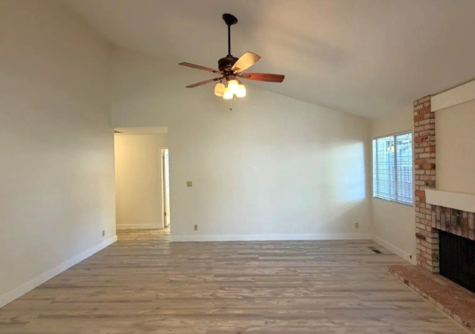 Clayton Dana Ridge! Single family home , New modern kitchen, Fresh paint coming, new vinyl plank ... — Photo 4