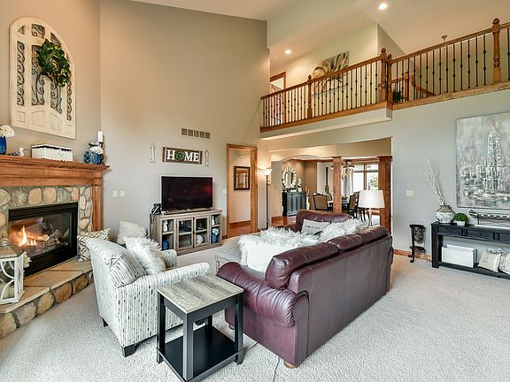 3rd image of 13750 W Deer Park Dr