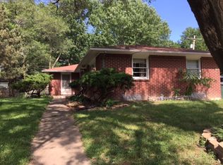 2954 SW Randolph Ave, Topeka, KS 66611