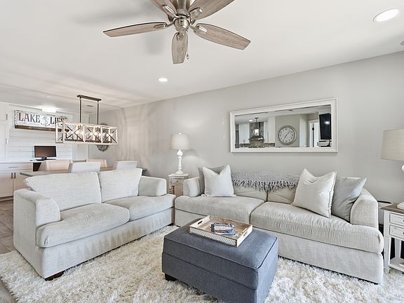 4th image of 18591 Vineyard Point Ln