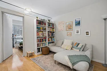 333 East 46th Street, #16F