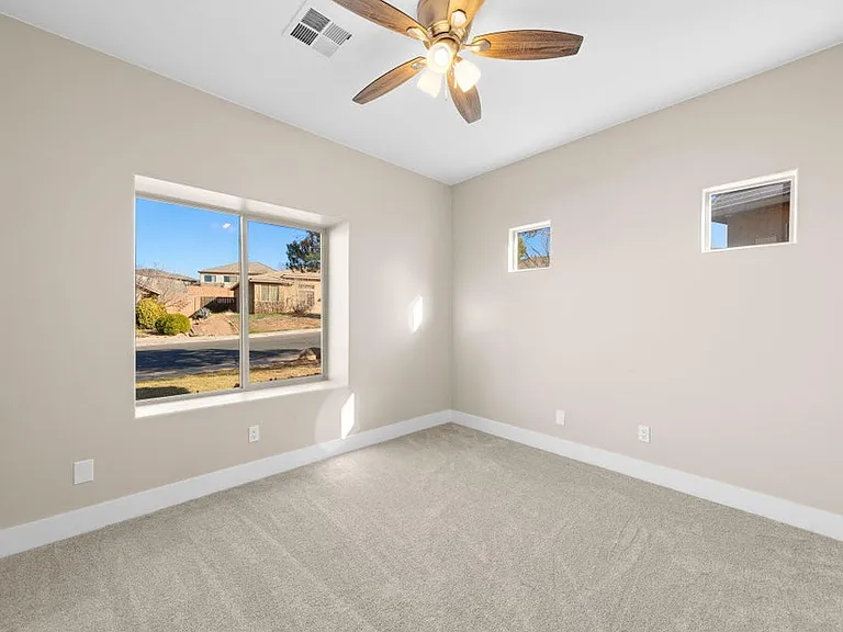 1570 S Rio Virgin Dr — Photo 16