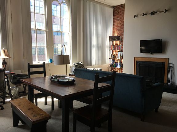 4th image of 107 Arch St APT 4C