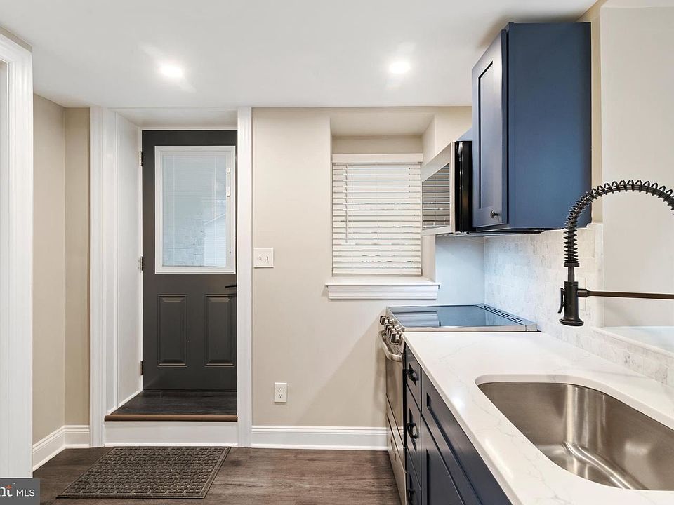 183 S Main St APT 1, Doylestown, PA 18901 Zillow