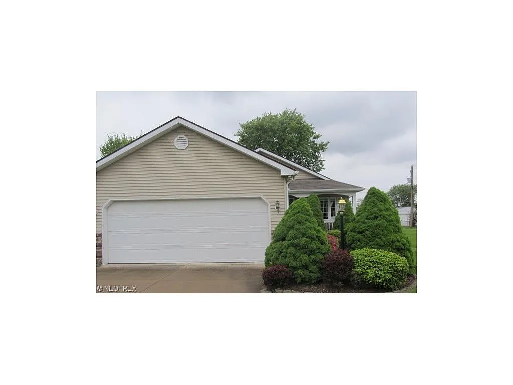 6458 Smith Rd photo 1