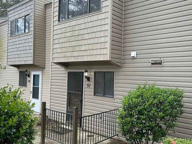 240-51 Jamil Rd — Photo 2