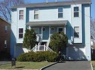 390 Stiles St, Vauxhall, NJ 07088