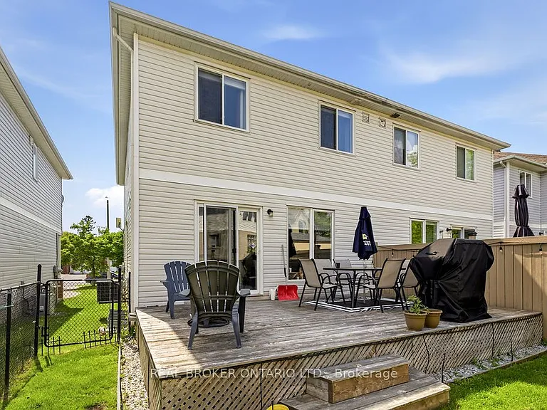 1133 Clyde Ave — Photo 22