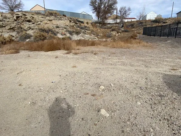 1126 Elk St, Rock Springs, WY 82901