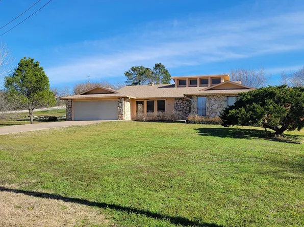 1827 Lacy Drive, Marble Falls, TX 78654