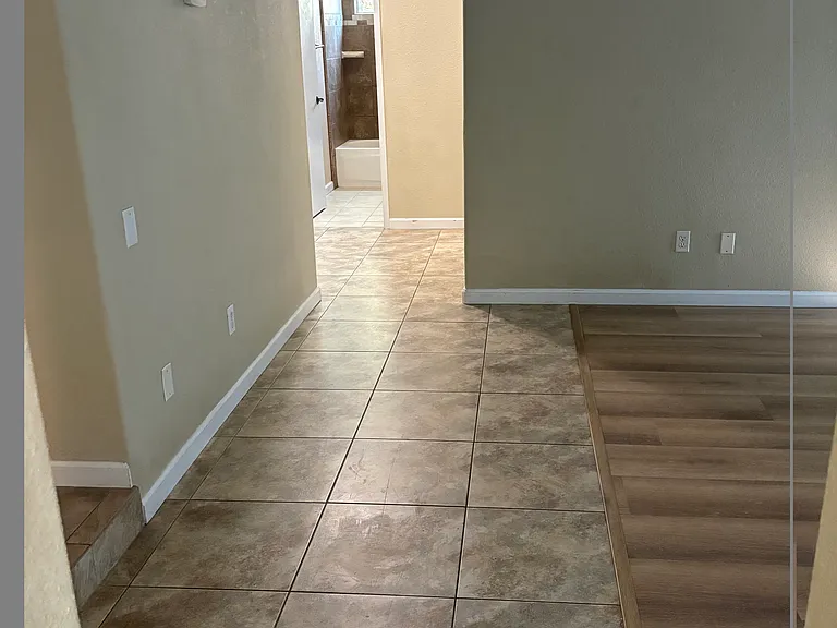 229 Yosemite Dr — Photo 4