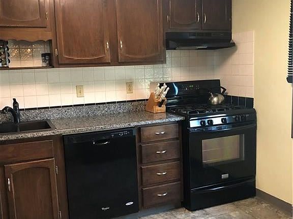 2nd image of 1 Naples Dr