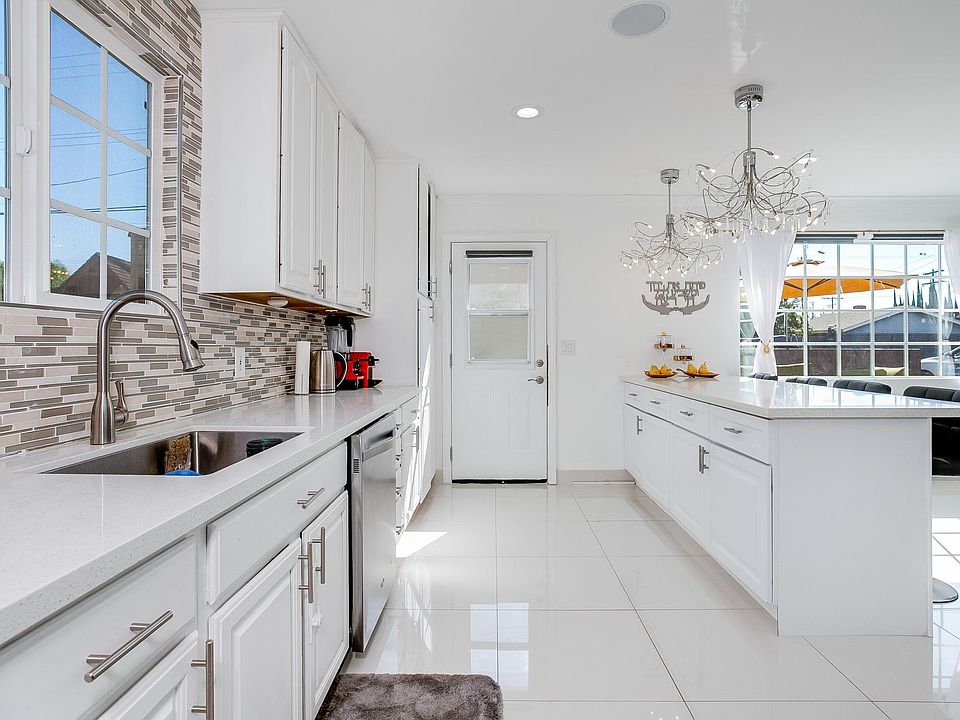 1st image of 7814 McLaren Ave