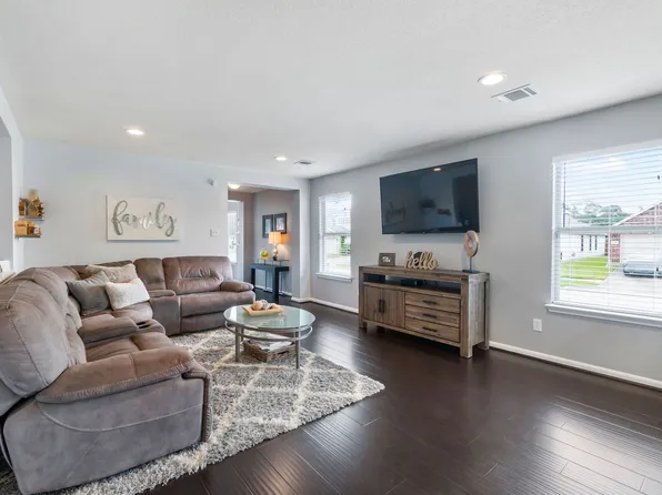 2903 Swift Brook Glen Way, Spring, TX 77389