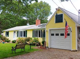 12 Liberty Ln, West Yarmouth, MA 02673