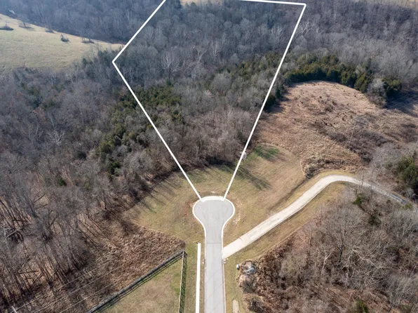 590 Claiborne Dr, Dry Ridge, KY 41035