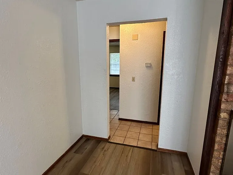 108 Kendra Dr — Photo 24