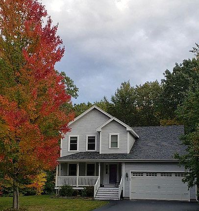 3rd image of 39 Ember Ln