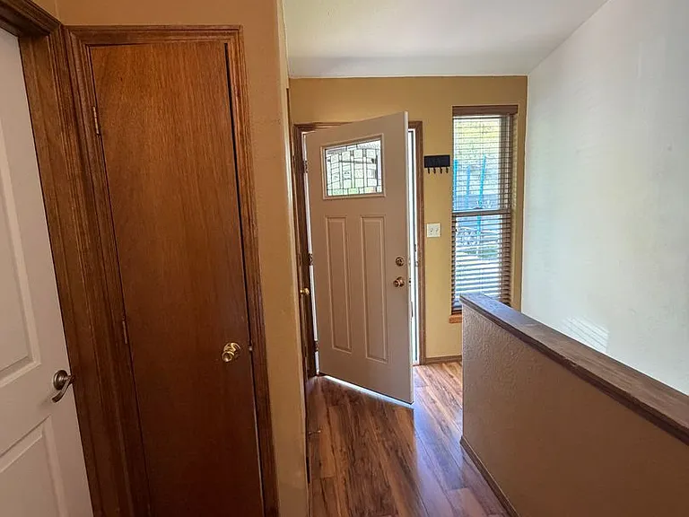3114 Hager Ln — Photo 4