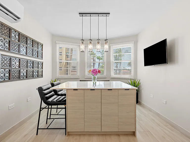 5103 Cond Royal Palm D101 — Photo 11