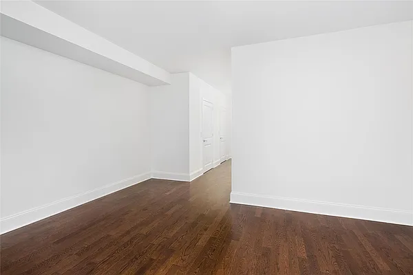 Rented by Douglas Elliman | media 29