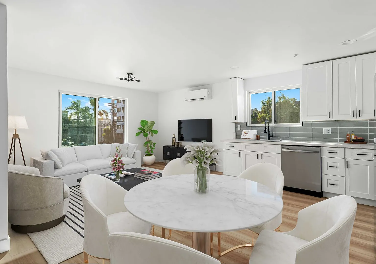 1 bed, 700 sqft, $2,495 — Photo 1