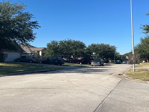 4th image of 1334 Chalk Rock Dr