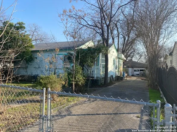 134 Elmo, San Antonio, TX 78225