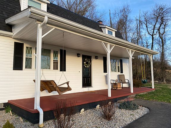 2nd image of 1201 Woodcrest Dr