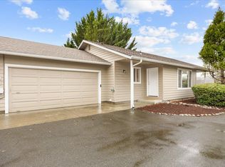 1371 Star Ct, Grants Pass, OR