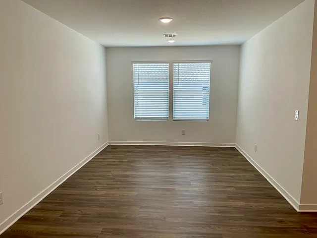 2586 Aaron Pl — Photo 7