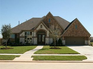10330 Robs Run Ct, Cypress, TX 77433