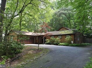2505 Patrick St, Vienna, VA 22180