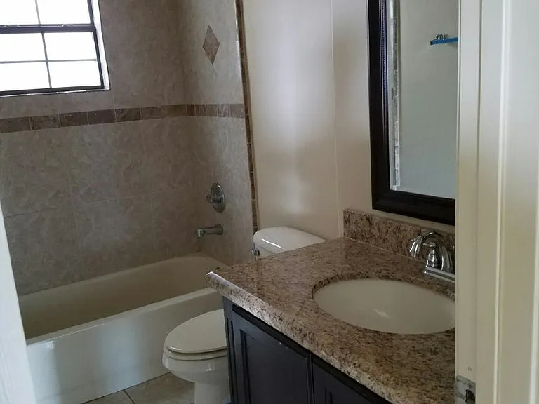 7606 Rocio Dr #4 — Photo 3