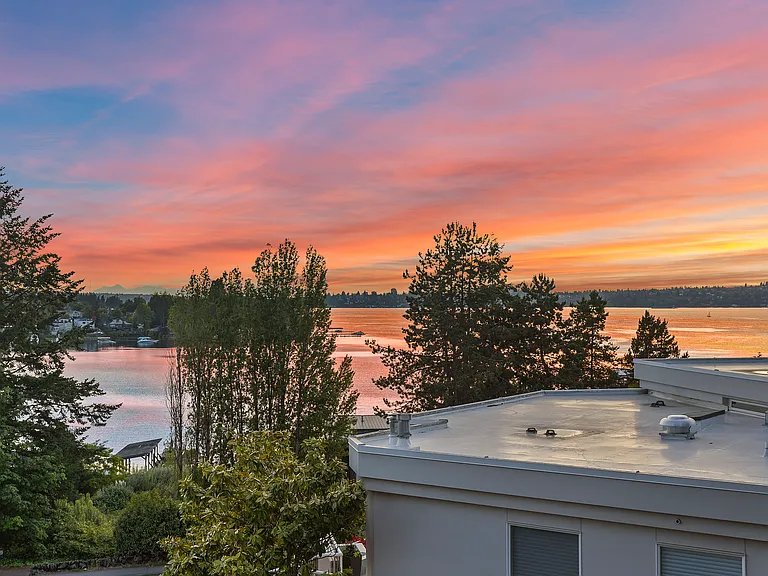 4812 Lake Washington Blvd NE — Photo 51