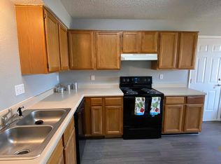 710 S Lynn St, Bristow, OK 74010