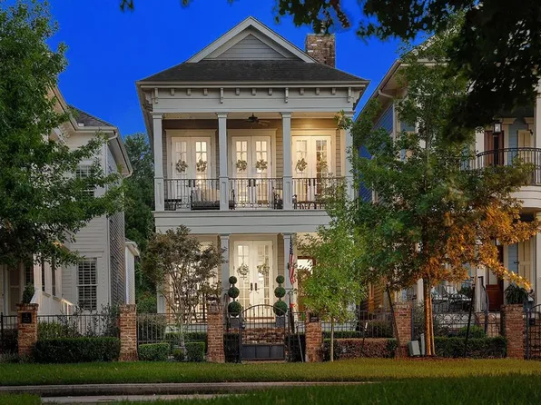 7 Southern Coast Drive, The Woodlands, TX 77380