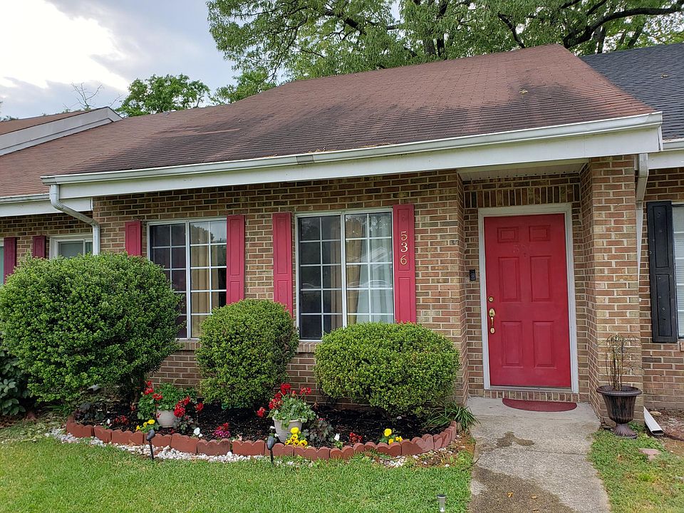 1st image of 536 Lanier Cres