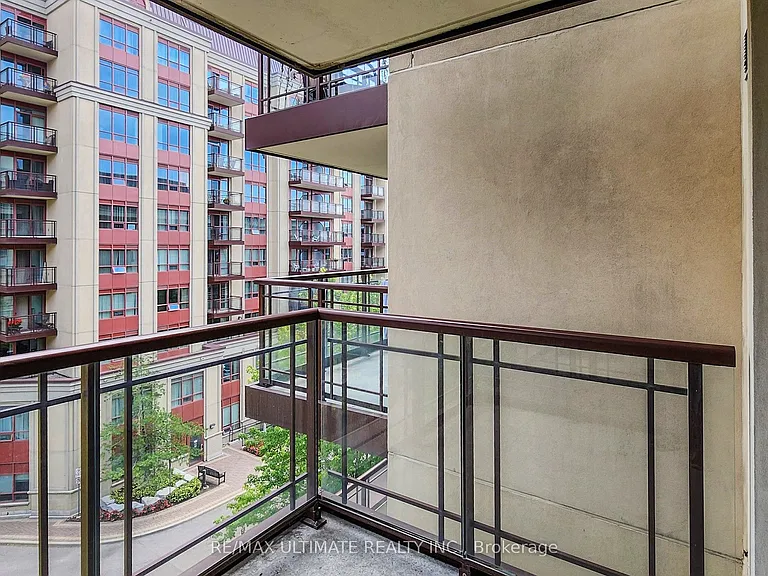 27 Rean Dr #529 — Photo 34