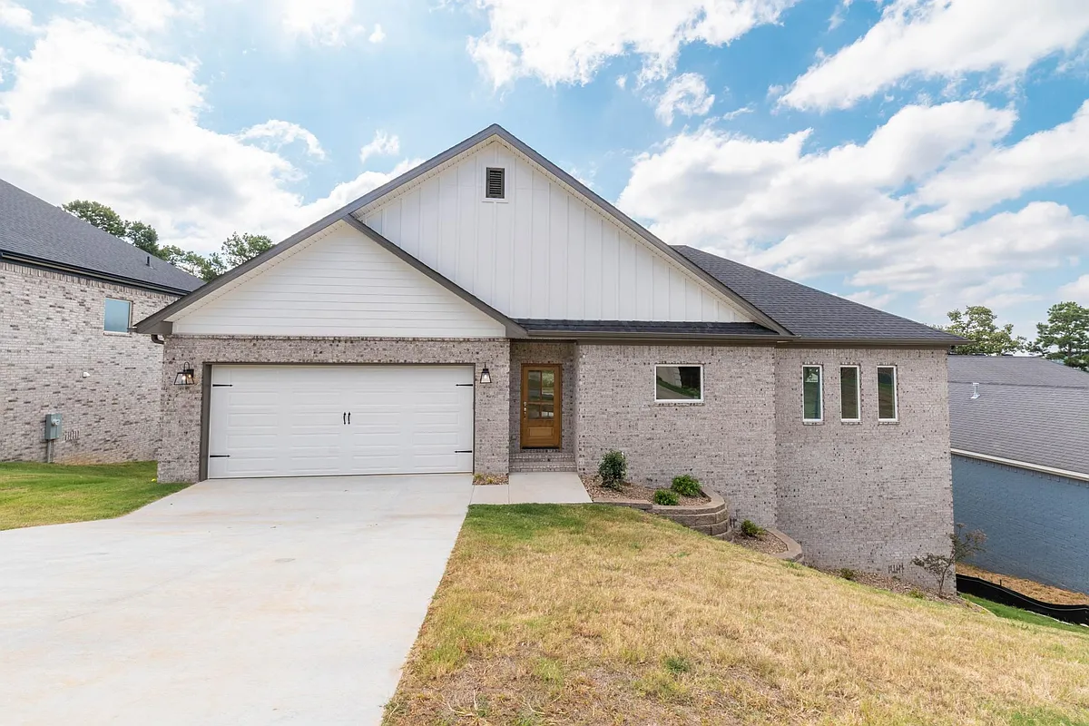 Building Photo - 118 Scenic Ridge Dr