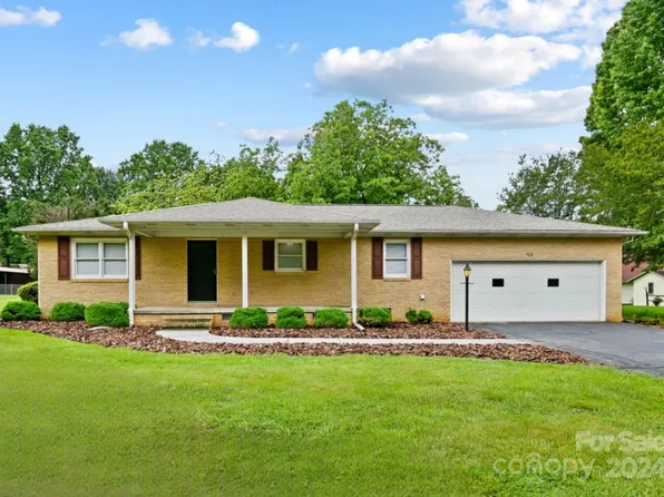 709 Frontier Cir, China Grove, NC 28023