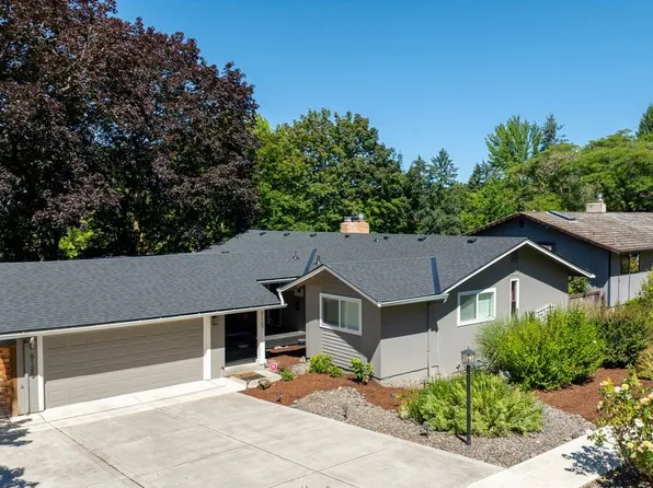 6125 SW Chestnut Ave, Beaverton, OR 97005