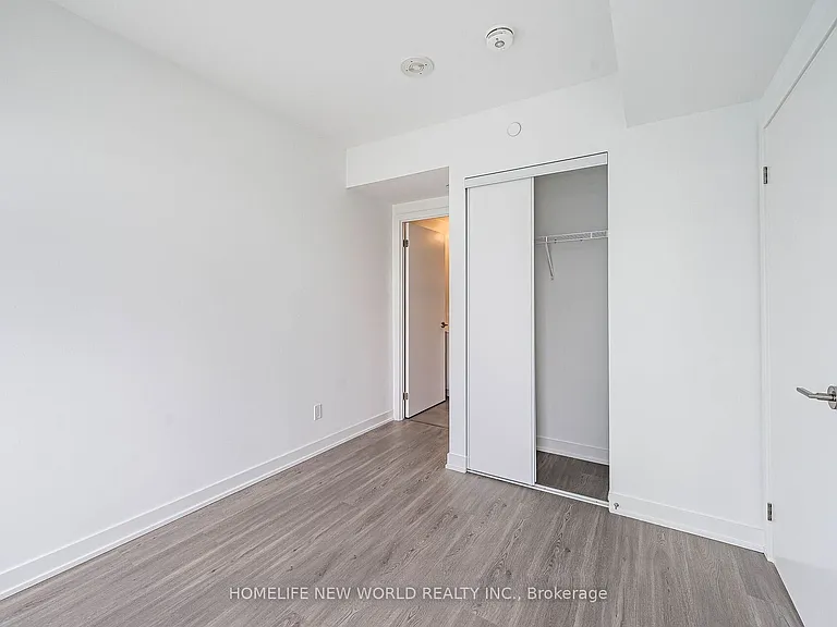 8 Wellesley St W #5303 — Photo 15