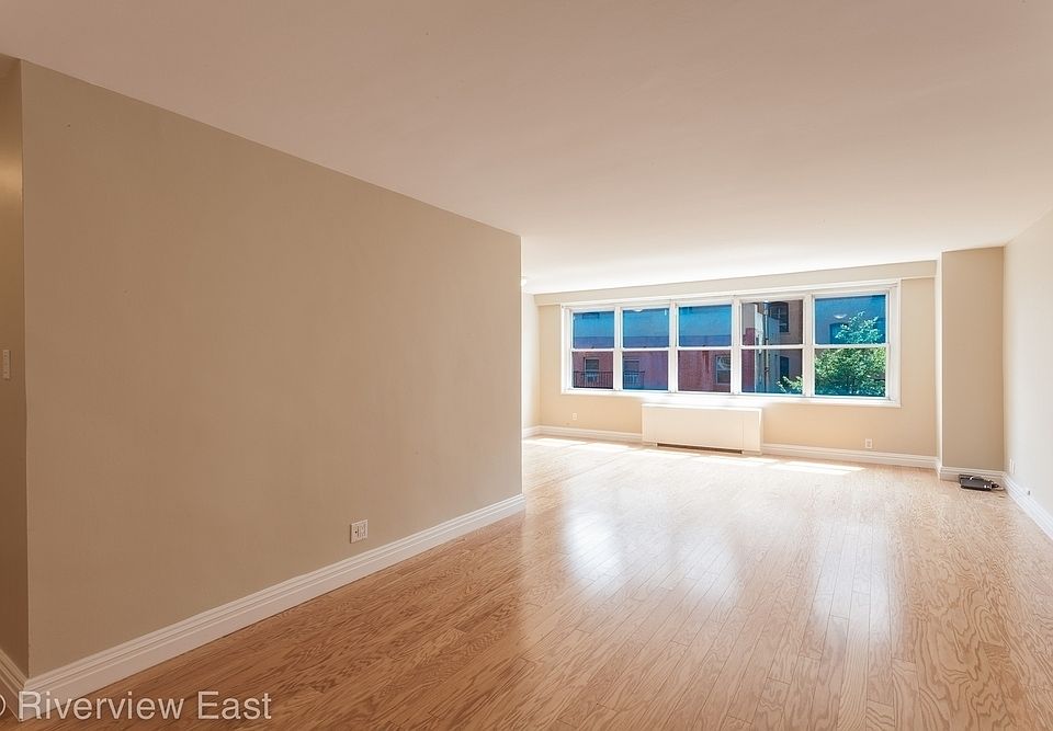 1st image of 251 E 32nd St #5H