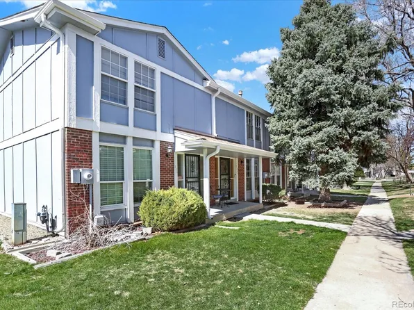 11802 E Canal Drive, Aurora, CO 80011