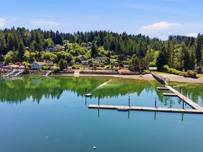 101 E Snow Cap Drive, Belfair, WA, 98528
